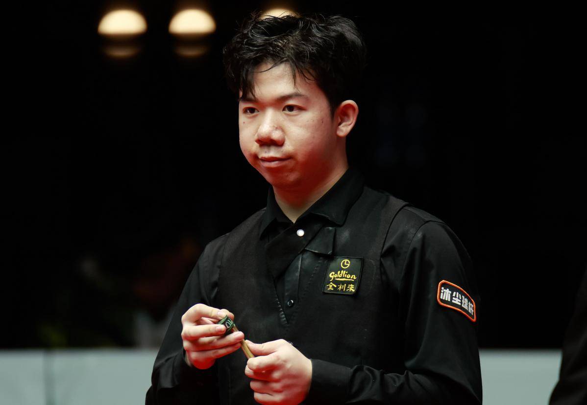 她也认为自 她也认为自