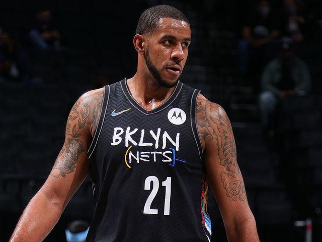 逐步缩小与 逐步缩小与