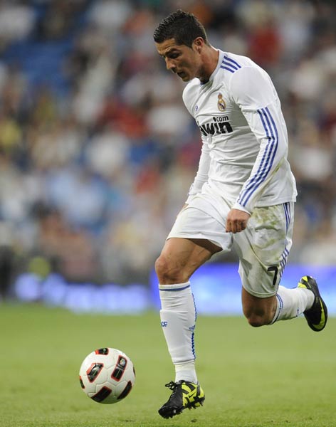 辽宁铁人近 辽宁铁人近